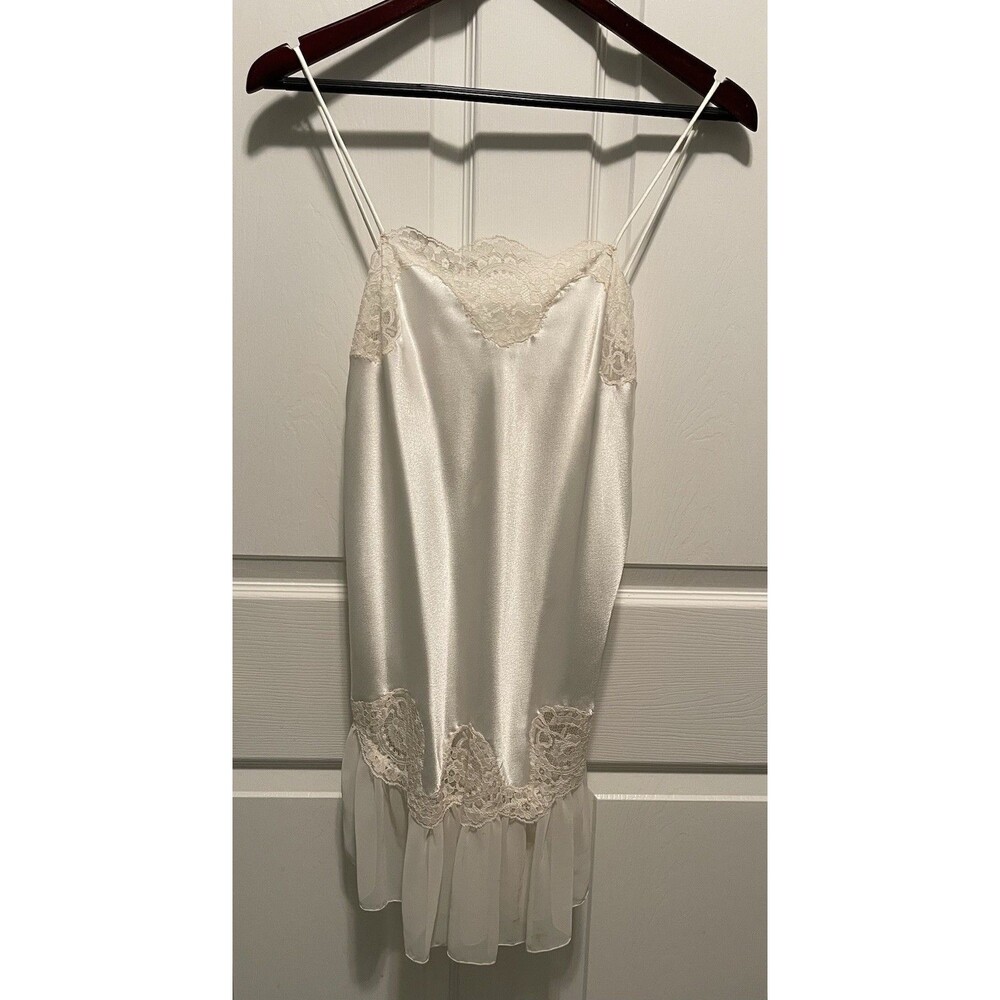 Vtg Blanche Nightgown Nighty Chemise Cream Lace USA Union Made Tag Ladies Small